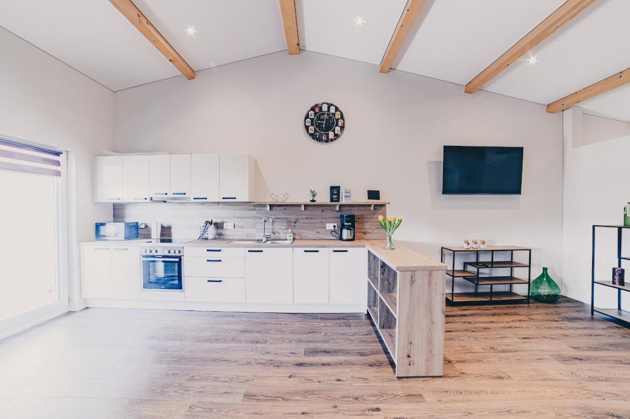 Grosse Ferienwohnung Mit Balkon Und Perfekter Lage Eggenthal Exteriér fotografie